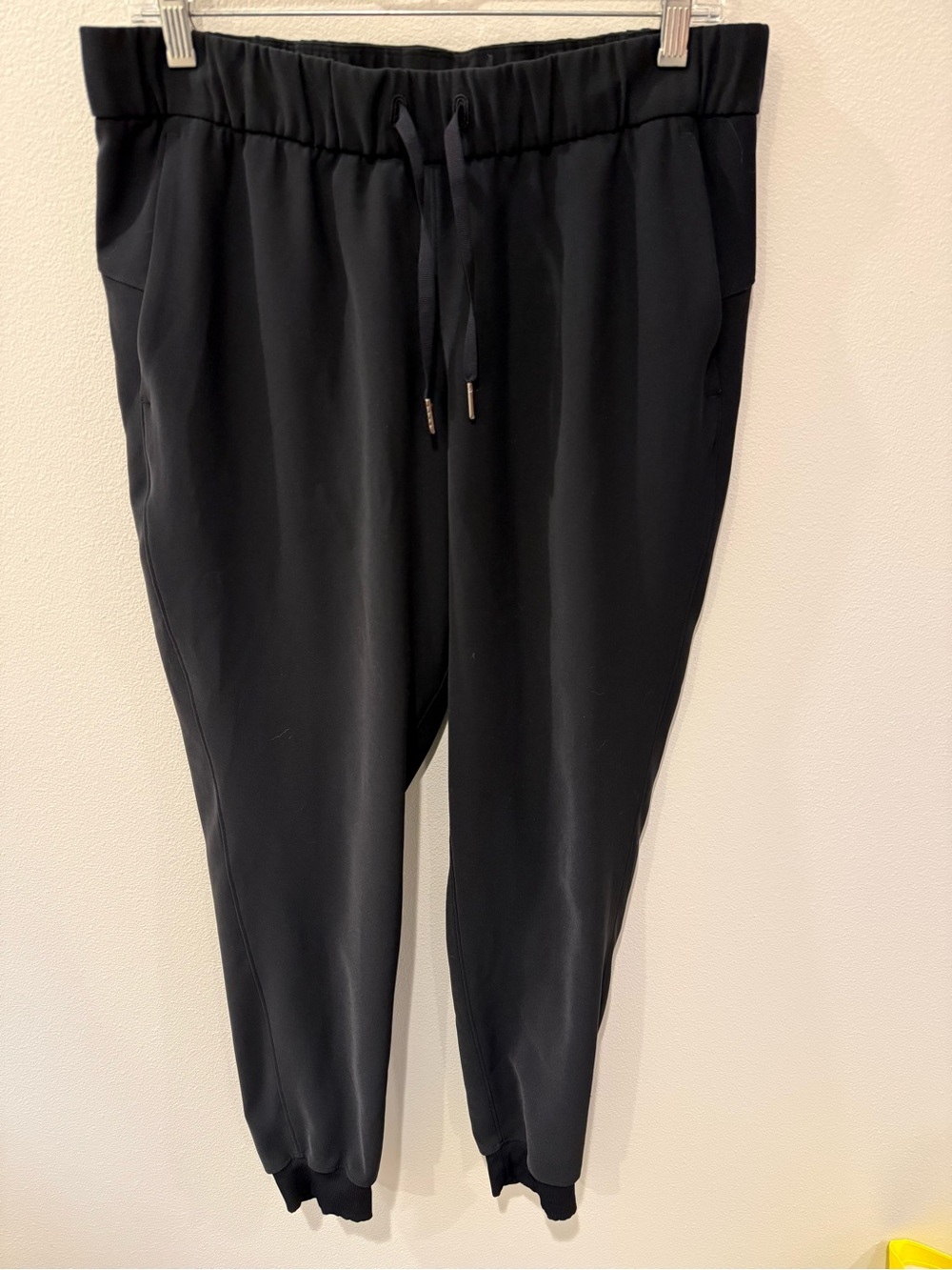 lululemon athletica On The Fly Joggers Black Size 8